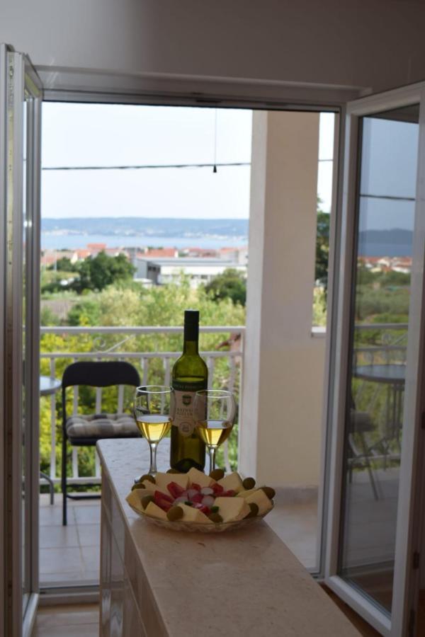 Apartments Marta Kaštel Novi Eksteriør bilde