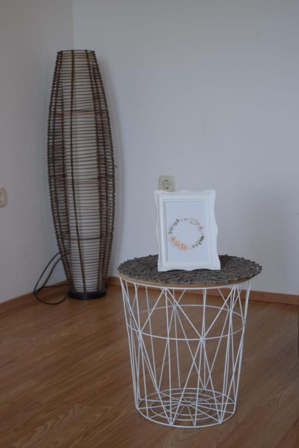 Apartments Marta Kaštel Novi Eksteriør bilde