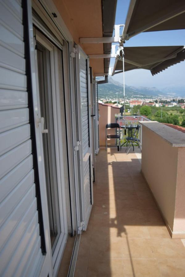 Apartments Marta Kaštel Novi Eksteriør bilde